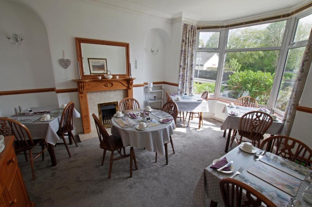 Brook House ― Free on-site car park room 3